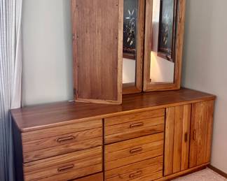 folding mirror vanity dresser with 6 drawers and cabinet storage space