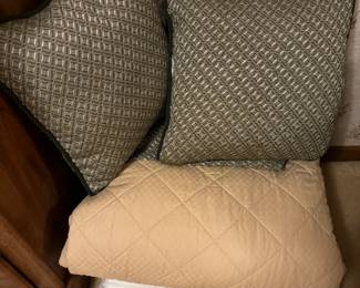 Full Size Bedding