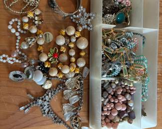 Some Vintage Jewlery