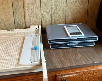 Paper Cutter - Laptops