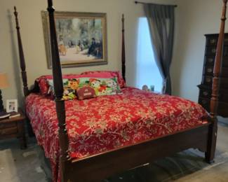 King Size 4 Poster Bed , King Mattress & Box Springs