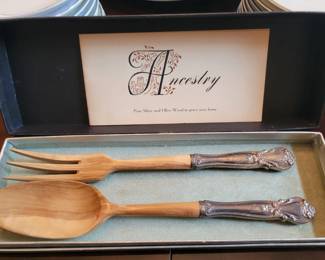 Ancestry Silver and Olive Wood Salad Set