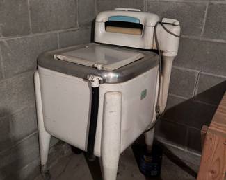 Wringer Washer No Loose Sleeves
