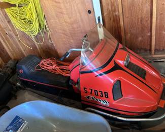 Antique Allouette Snowmobile Seat is Crack Free