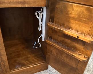 Cabinet right side open