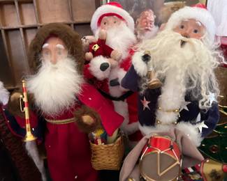 Byer's Santa Carolers