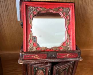 Asian travel shaving box