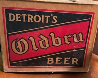 Detroit Oldbru,(again with the intentional misspelling, why?). But the color and font on this case! Forgiven.