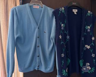 His and her’s grand sweaters!