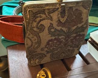 Wait, granny you forgot your pocketbook!