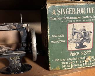 A Singer for the girls