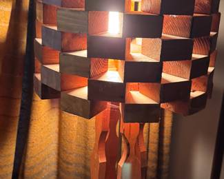 Let’s see that lamp again!