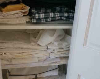 tablecloths  and  napkins