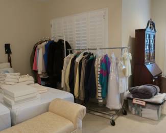 Women's  x  large  clothes