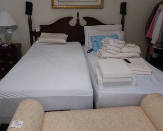 *  Verlo split king mattresses -  (bed  is  sold)       American  Drew   King  headboard    