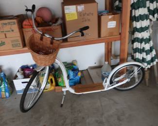 Schwinn scooter bicycle