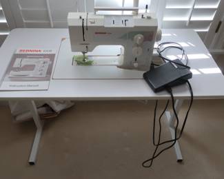 Bernina  sewing  machine   1008