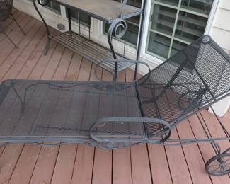 Woodard   chaise  lounge