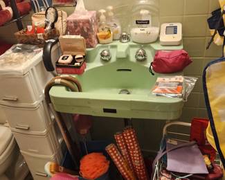 Bathroom  5 drawer storage cabinet & various toiletries