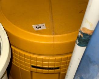 Large storage container