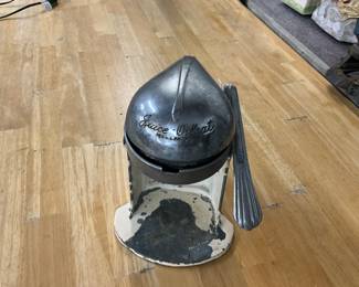 Vintage Juice-O-Mat Juicer by Rival 