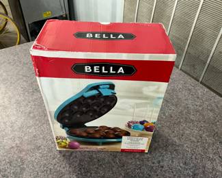 Bella Cake Pop or Donut Hole Maker