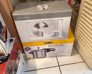 PRESSURE COOKER SOLD