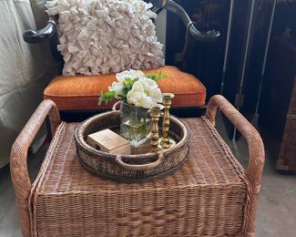 Wicker footrest, baskets, decor, pillows, throws