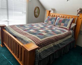 Wood Frame Queen Size Bed