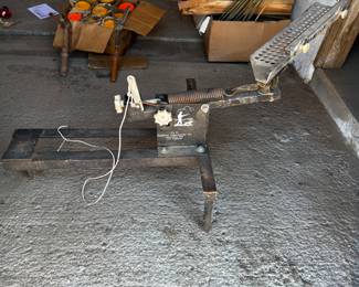 Mechanical Skeet Thrower