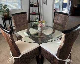 Rattan/Wicker Glass-Top Dinette Table & 4 Chairs