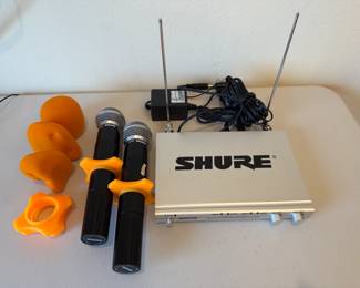 SHUR SH-500 dual Wireless Microphone Lot