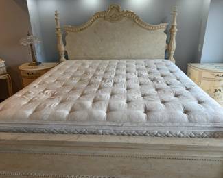 Showing King Size Mattress.