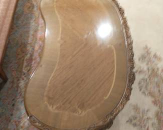 Kidney coffee table with glass