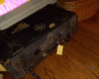 Items Located In The Dining Room