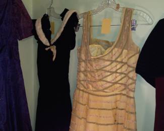 Items Located In The 2nd Bedroom (Master)