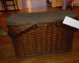 Items Located In The Dining Room