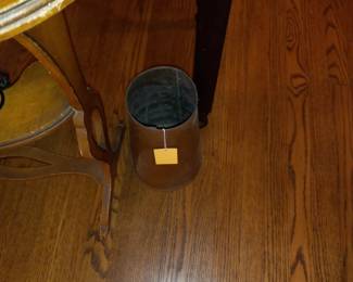 Items Located In The Dining Room