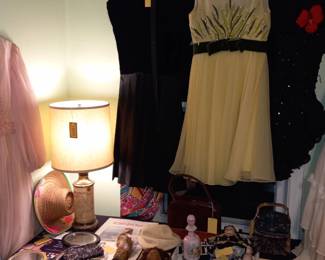 Items Located In The 2nd Bedroom (Master)