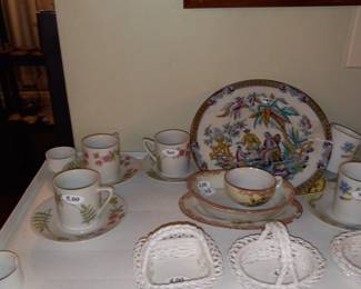 Items Located In The Dining Room