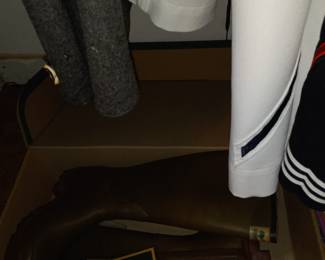 Items Located In The 2nd Bedroom (Master)