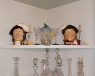 Items Located In The Dining Room