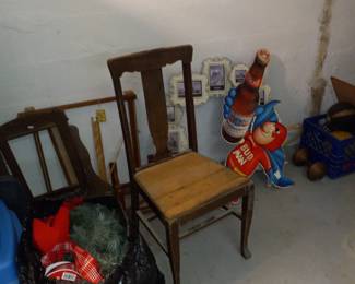 Items Located In The Lower Level