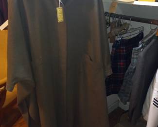 Items Located In The 2nd Bedroom (Master)