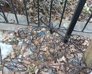 Items Located On The Back Patio