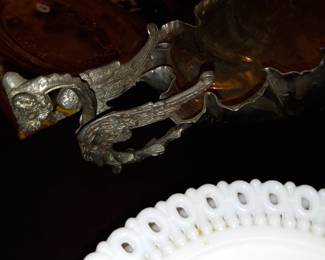 Items Located In The Dining Room