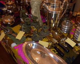 Items Located In The Dining Room