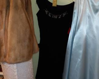 Items Located In The 2nd Bedroom (Master)