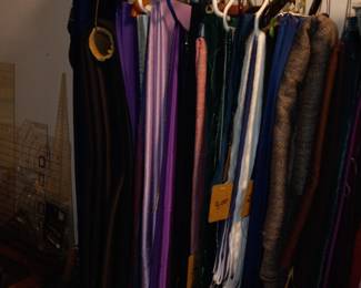 Items Located In The 1st Bedroom (Craft Room)