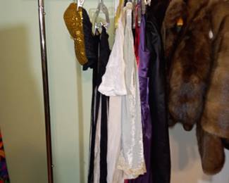 Items Located In The 2nd Bedroom (Master)